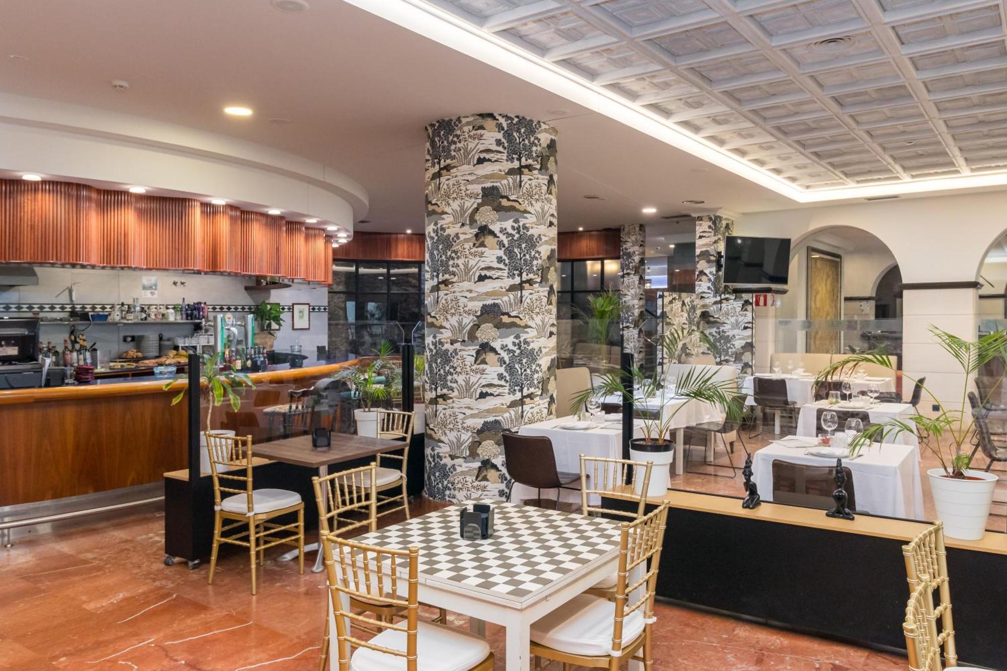Hotel Milagros Golf โมโกร ภายนอก รูปภาพ