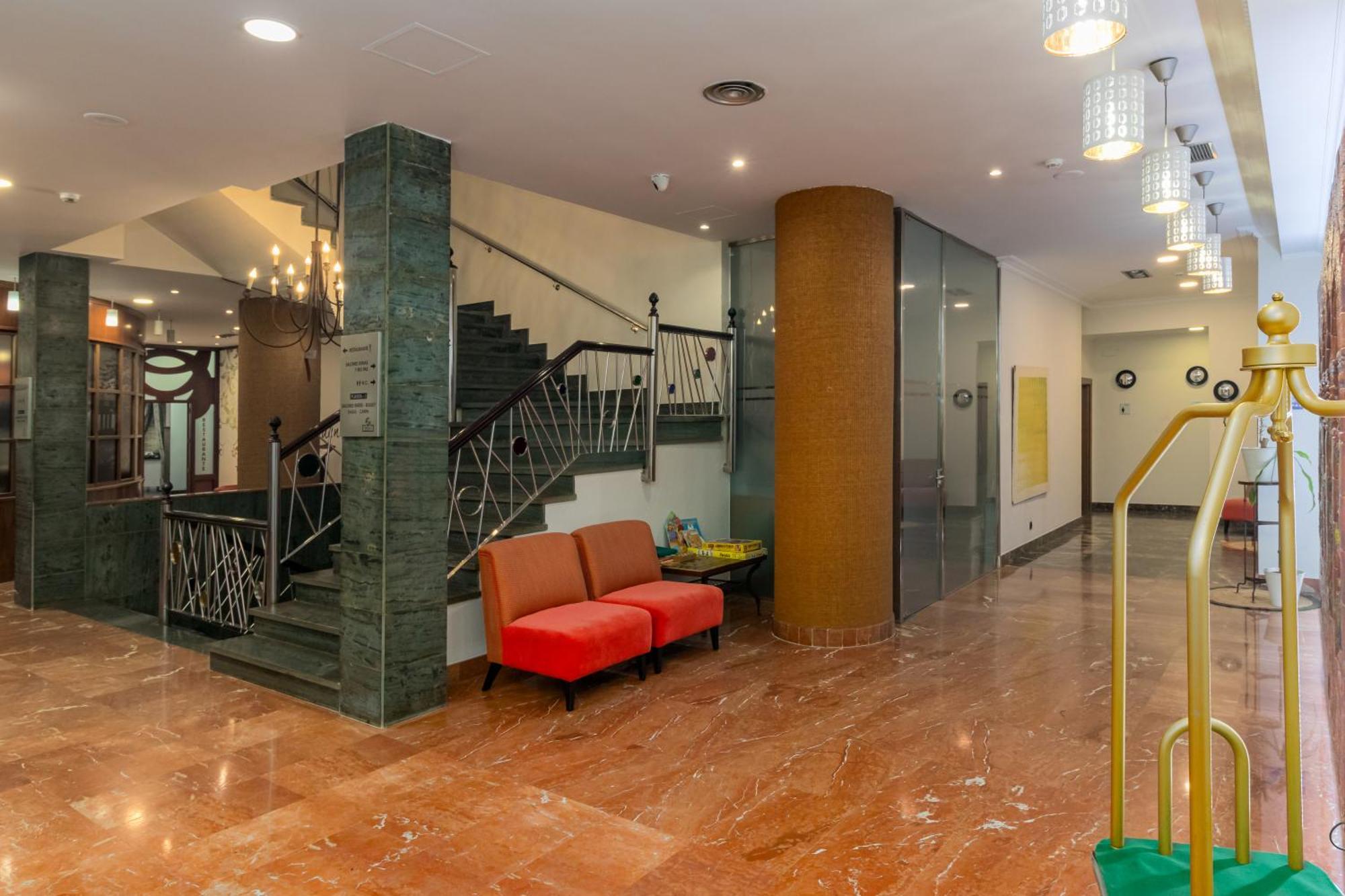 Hotel Milagros Golf โมโกร ภายนอก รูปภาพ